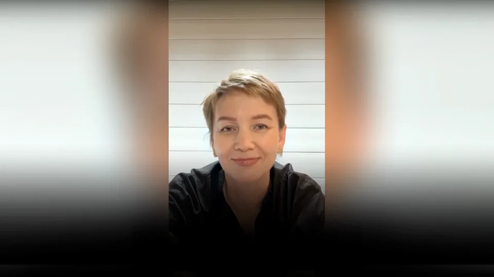 Выписывание сняло боль в руке и открыло деньги